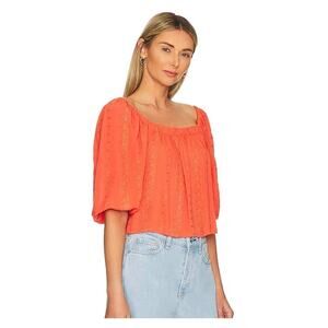 BB Dakota by Steve Madden Puff Off Top